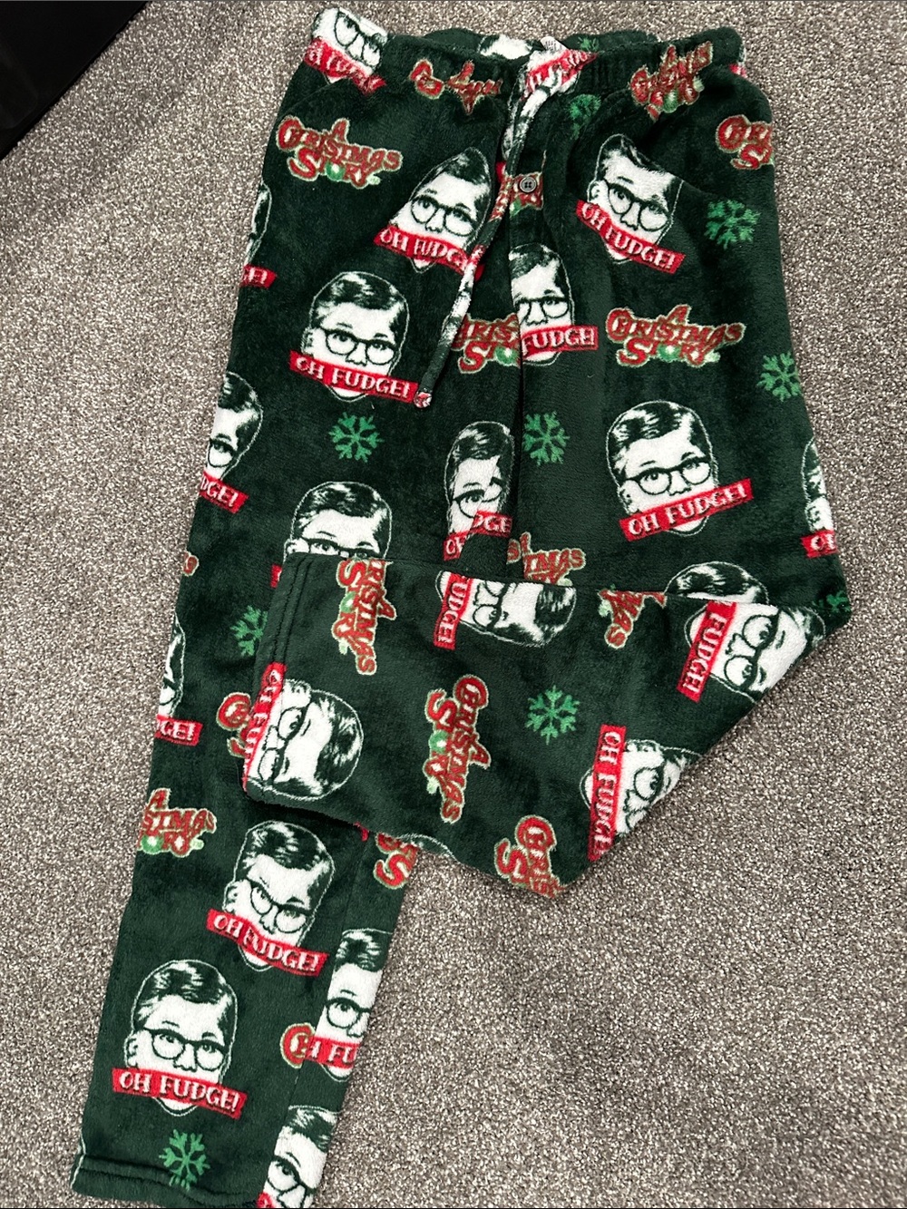 Women's Green 'Oh Fudge' Holiday Fleece Pajama Pants